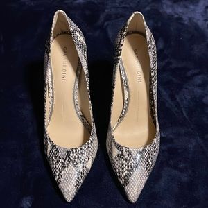 Gianni Bini Snake Print Heels Size 8.5